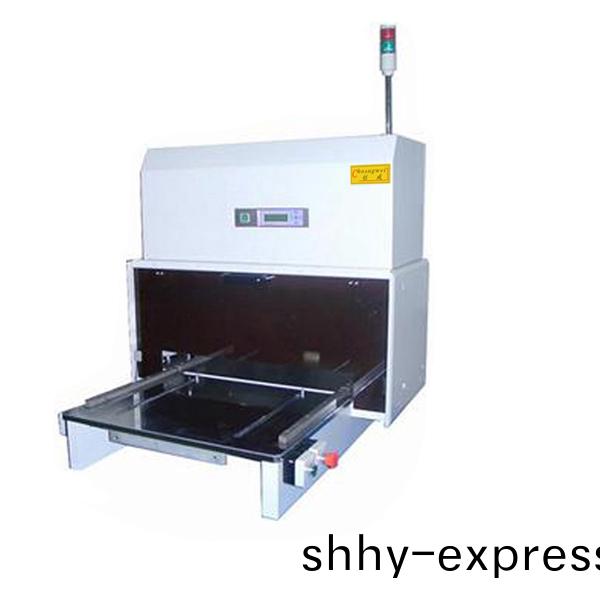 FPC,FR4,鋁(lv)基(ji)闆衝牀分闆(ban)機(ji),CWPL